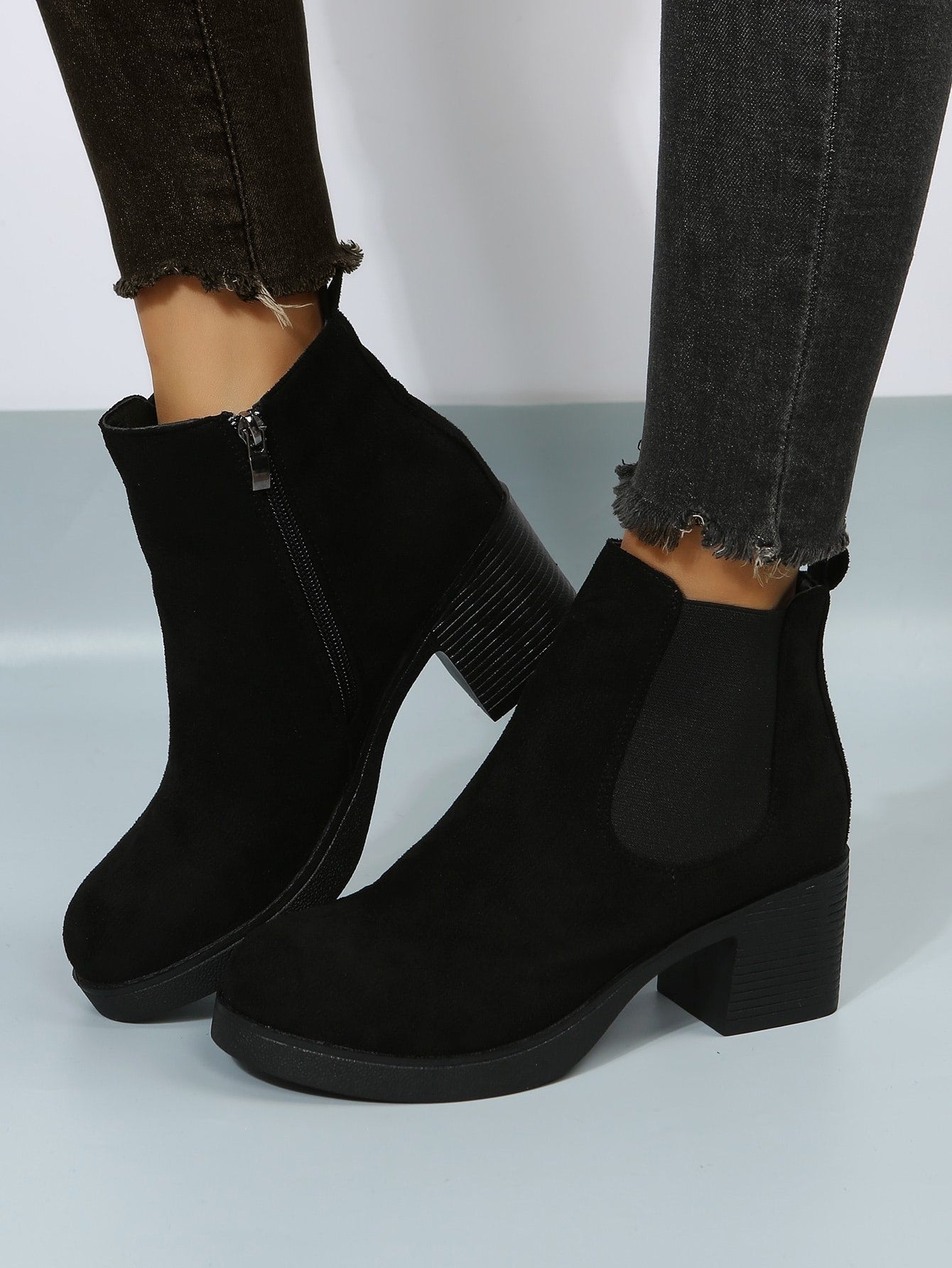 Women's Fashion Chunky Heel Short Boots, Comfortable Round Toe, Plus Velvet Warm High Heeled Shoes, Casual Versatile, Non-Slip And Bare Boots