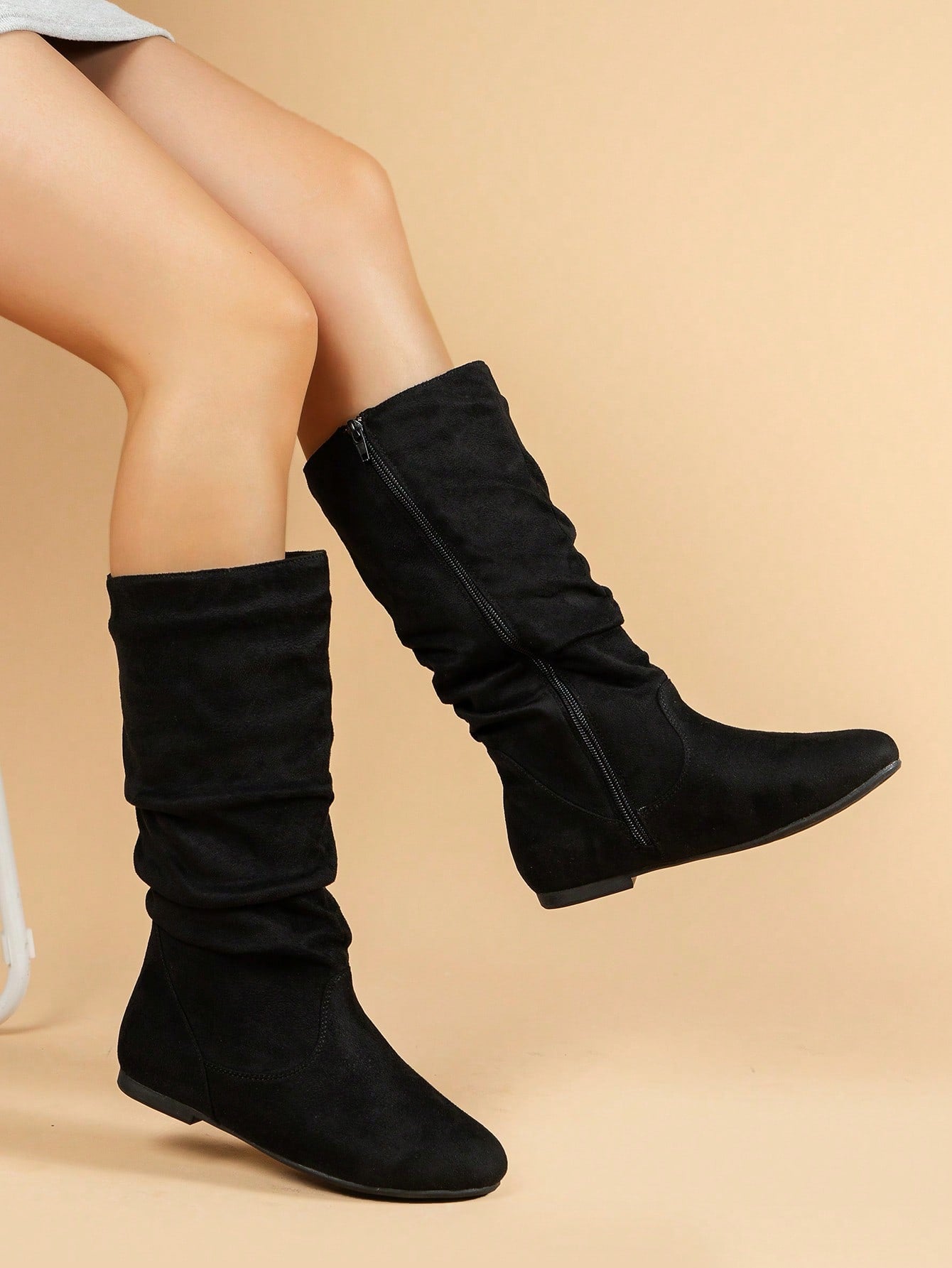 Pink Casual And Comfortable Side Zipper Round Toe Camel Pleated Fashionable Flat Women's Boots