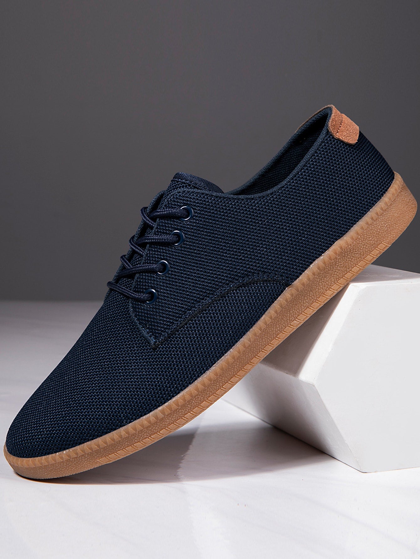 Mens Fashion Sneakers Casual Shoes Minimalist Oxfords Slip On Flat Shoes Workout Breathable Loafers Business Dress Shoes