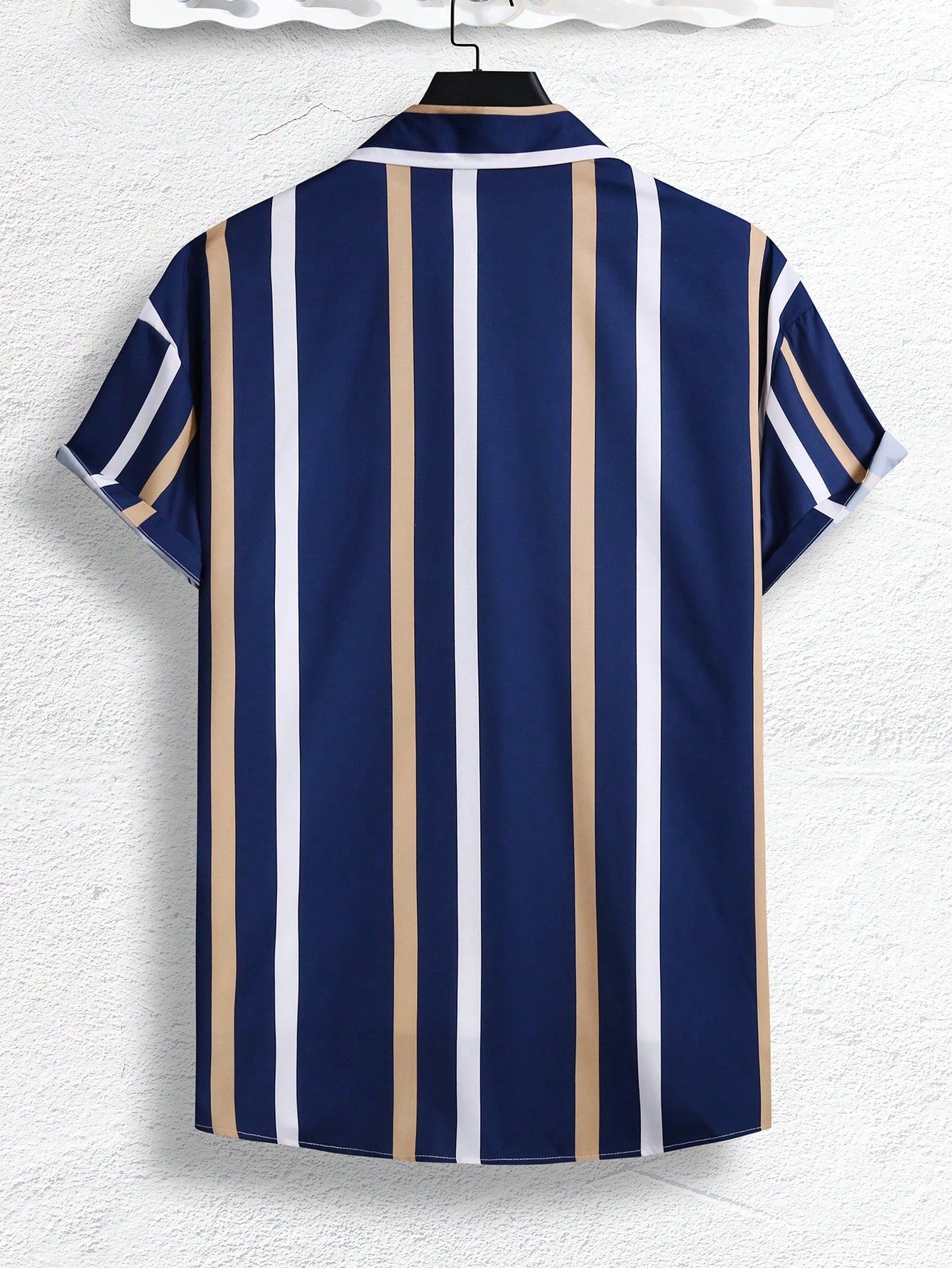 Manfinity Homme Men Random Striped Print Shirt Without Tee