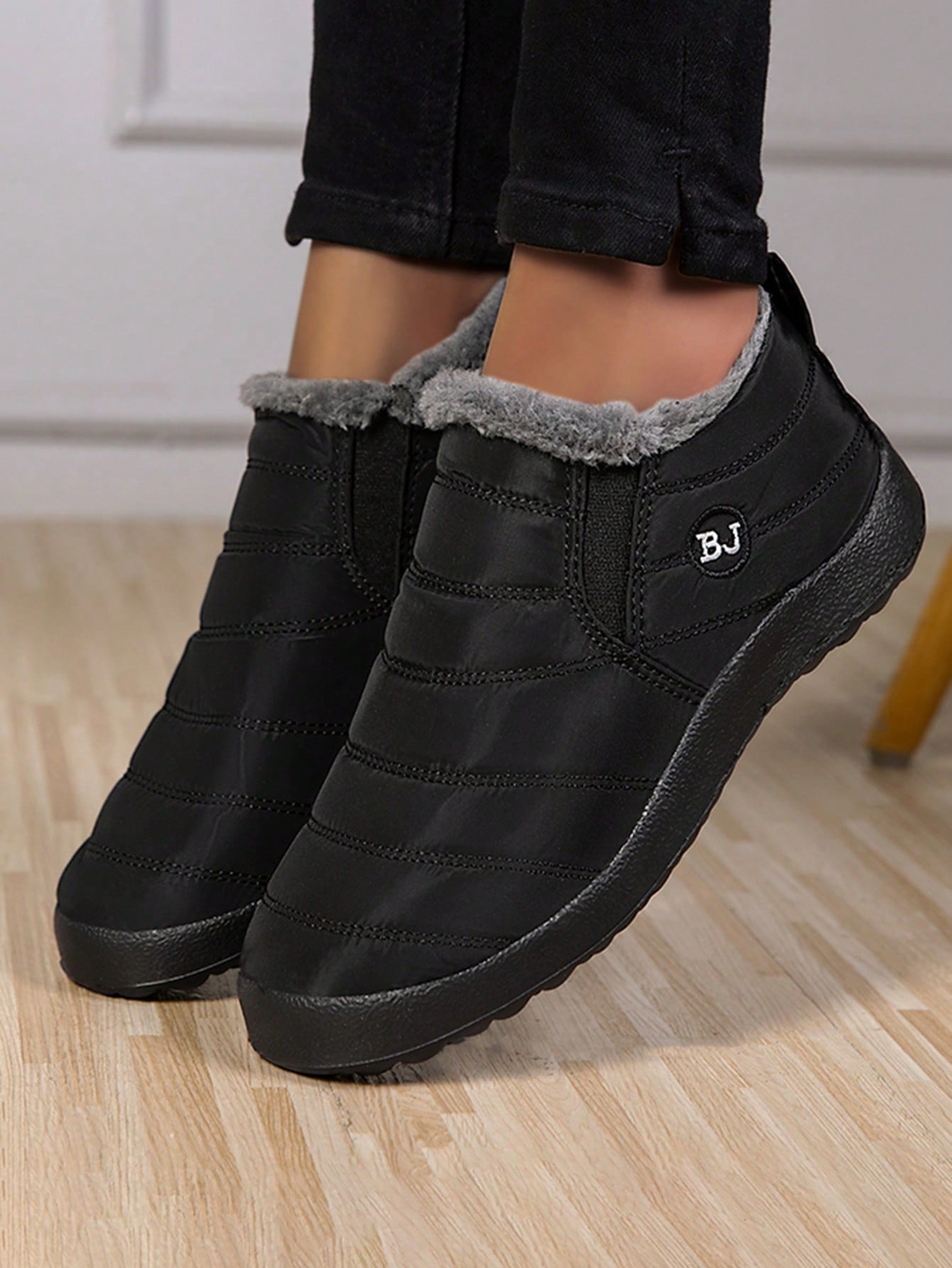 Women's Solid Color Casual Warm Snow Boots