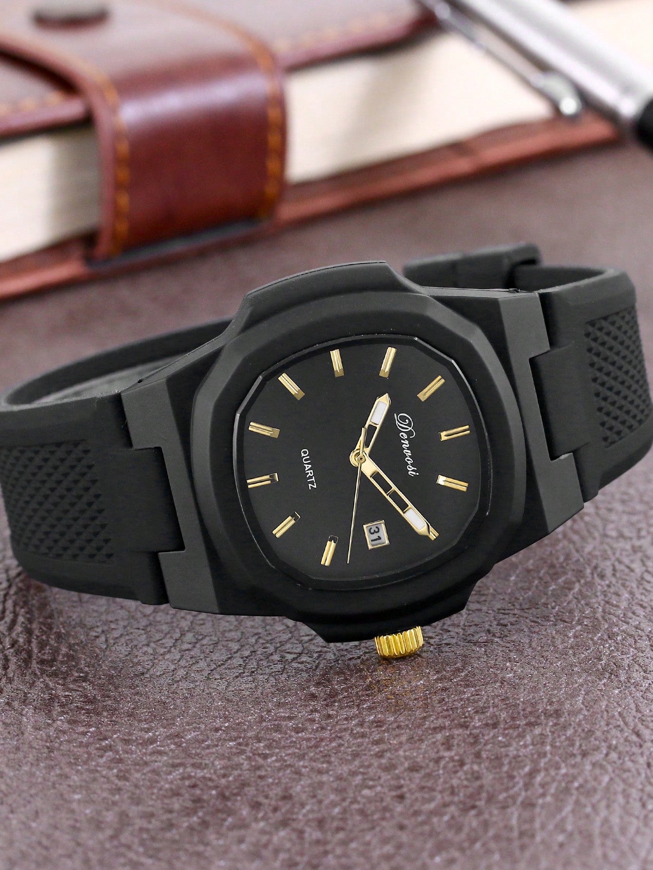 Denvosi Men's Black Fashionable Casual Silicone Strap Waterproof Date Display Watch Suitable For Daily Wearing And Parties Decoration
